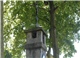 Zvonička se sochou Panny Marie Lurdské