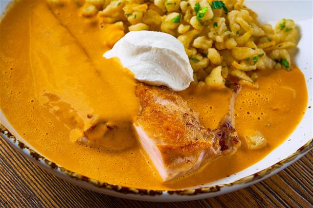 Sousedská večeře v Zas a Znova - 6chodové menu