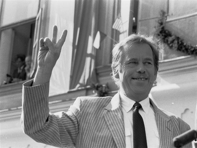 Václav Havel: člověk, literát, politik