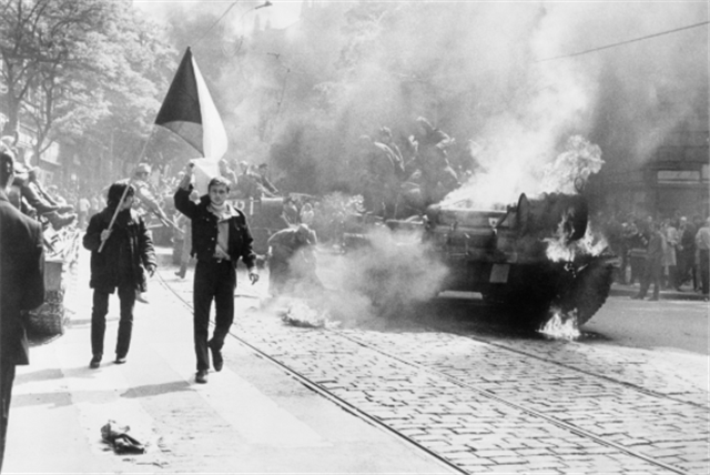 Klub nejen třetího věku - přednáška Mgr. Daniela Štěpánka o událostech roku 1968