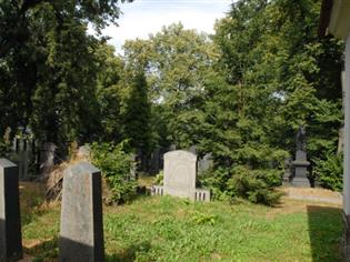 Nový židovský hřbitov s památníkem